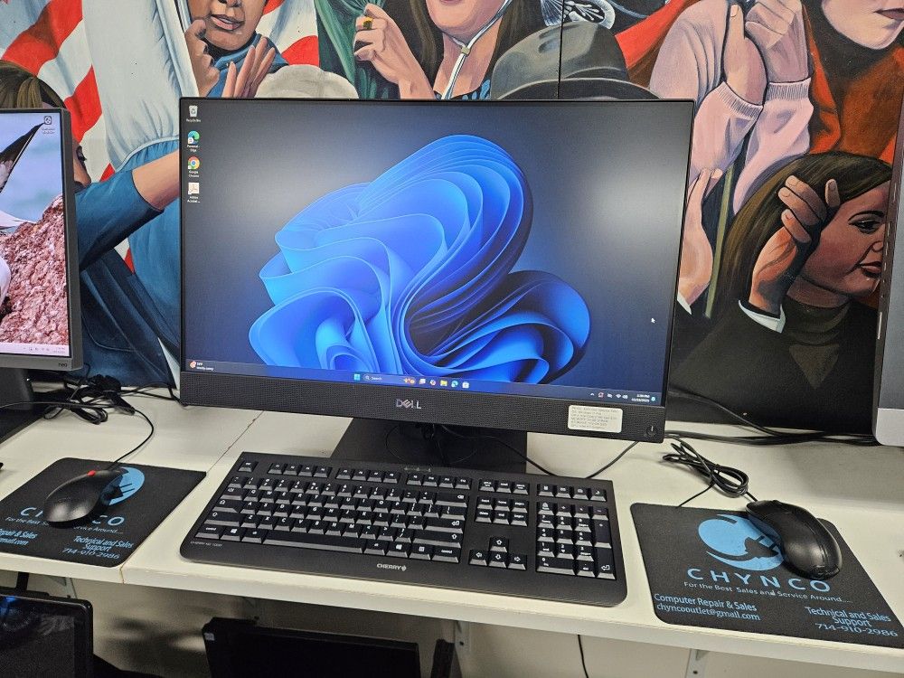 VERY FAST Dell All In One Core I7 23