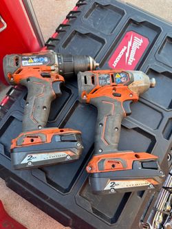 Ridgid 18V Cordless Drill & Impact Driver Combo Kit (with Two 2.0Ah Batteries)