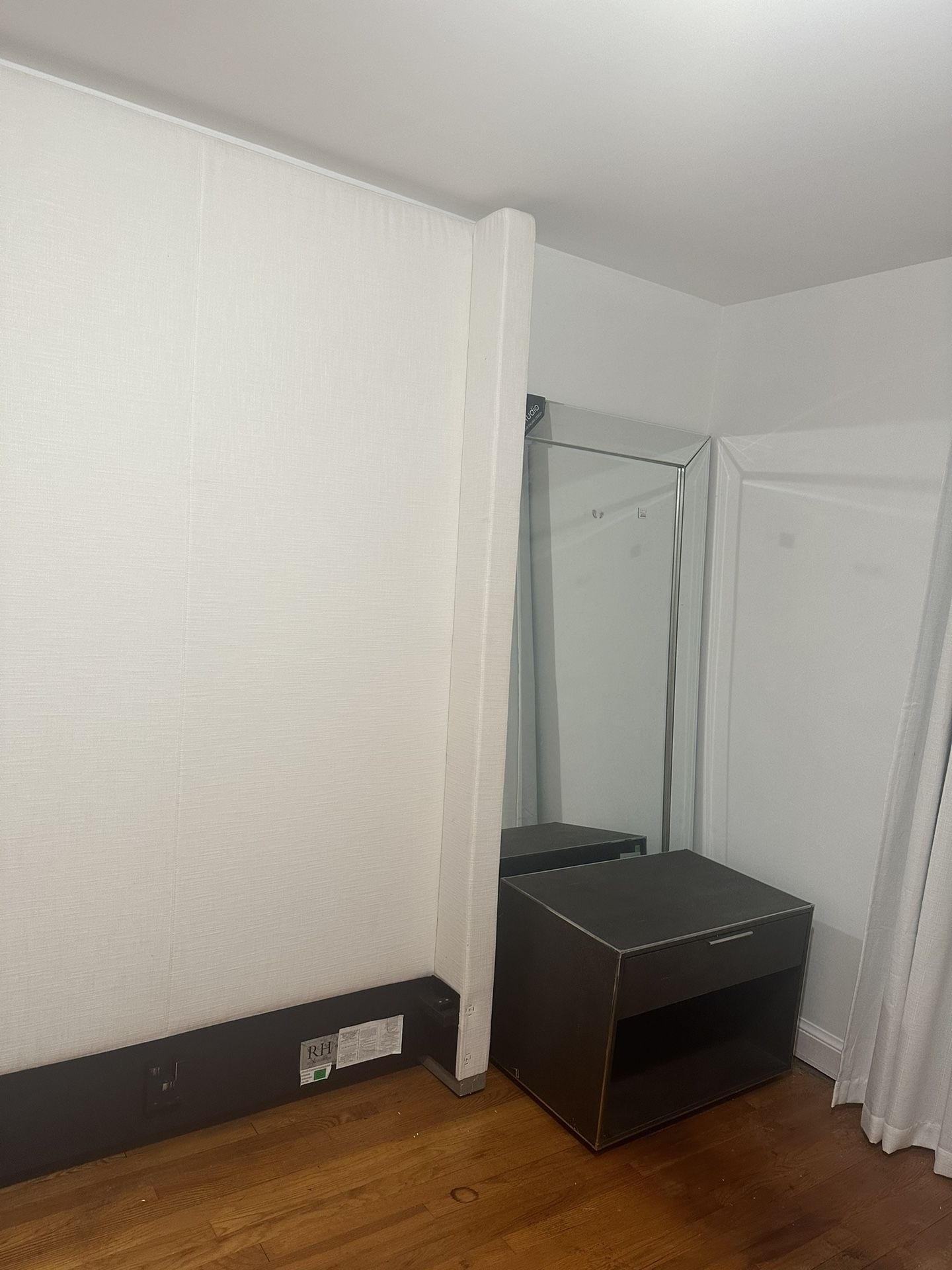 Restoration hardware Queen bed