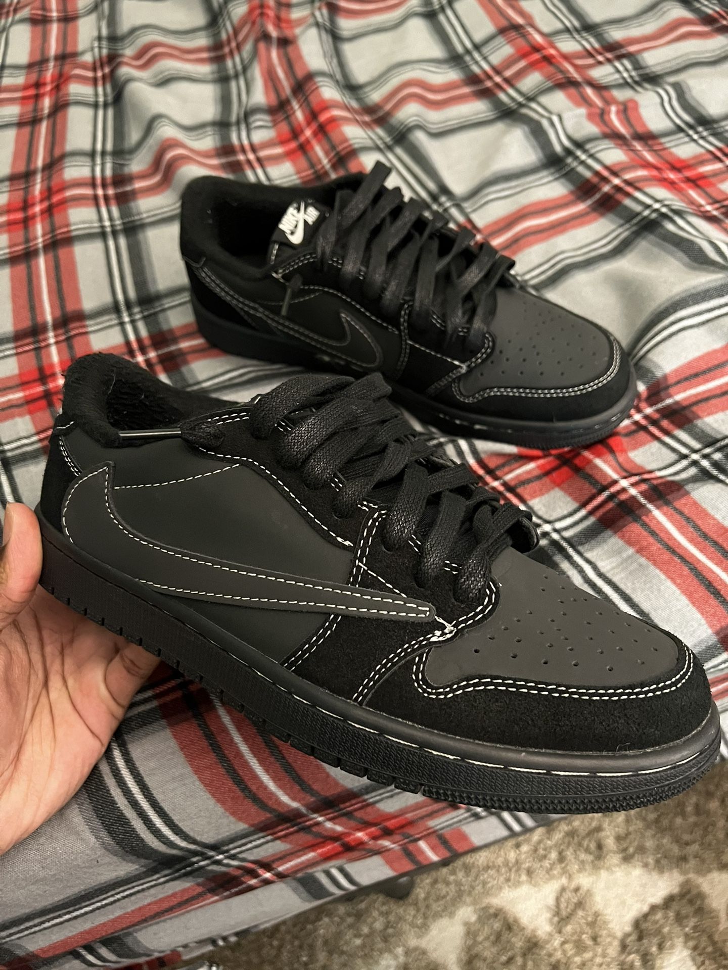 *BEST OFFER NOT FREE* 2022 Travis Scott x Air Jordan 1 Retro Low OG SP 'Black Phantom' Size 8.5