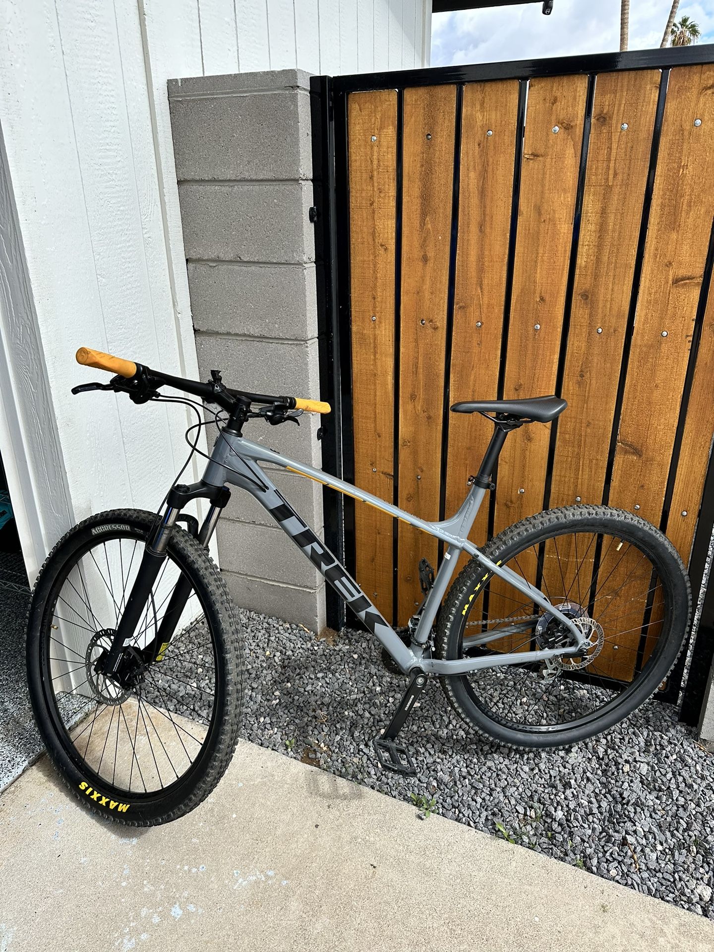trek marlin 6 for sale