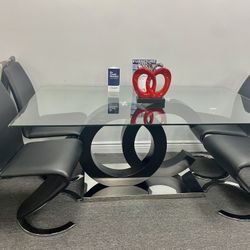 Beautiful Dining Tables In Stock Starting At $199 Huge Blowout Sale !!!