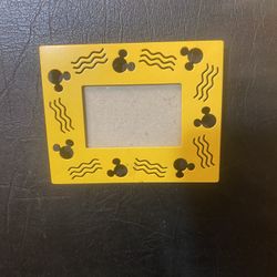 METAL DISNEY FRAME 