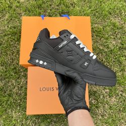 Louis Vuitton Trainers Black 