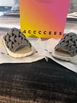 4CCCEES Gray Woven Slide Sandals