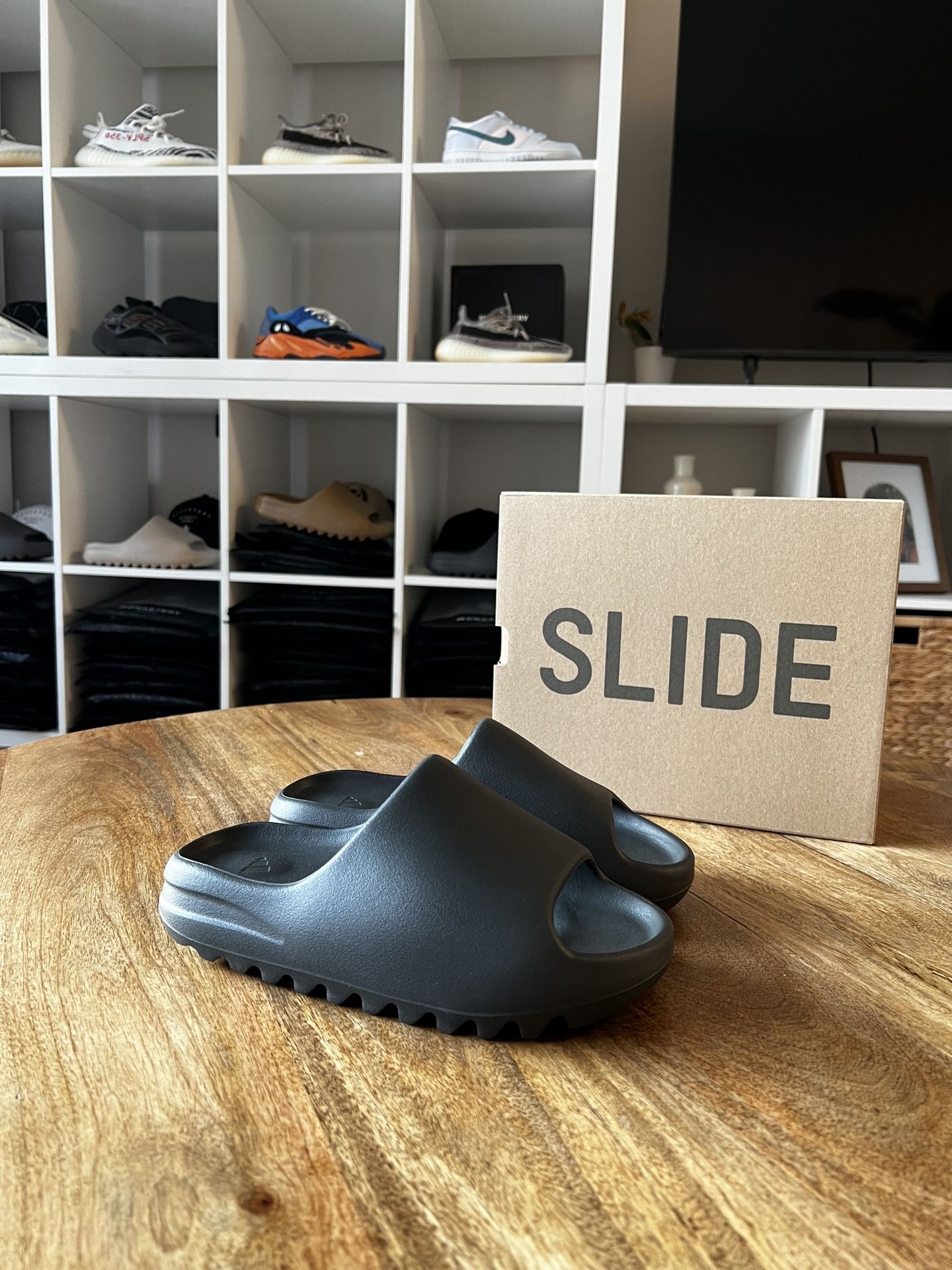 Yeezy Slide Slate Grey Size 11 Deadstock - Main Image