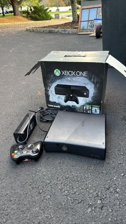 Xbox 360 Slim Console with Controller and Power Brick