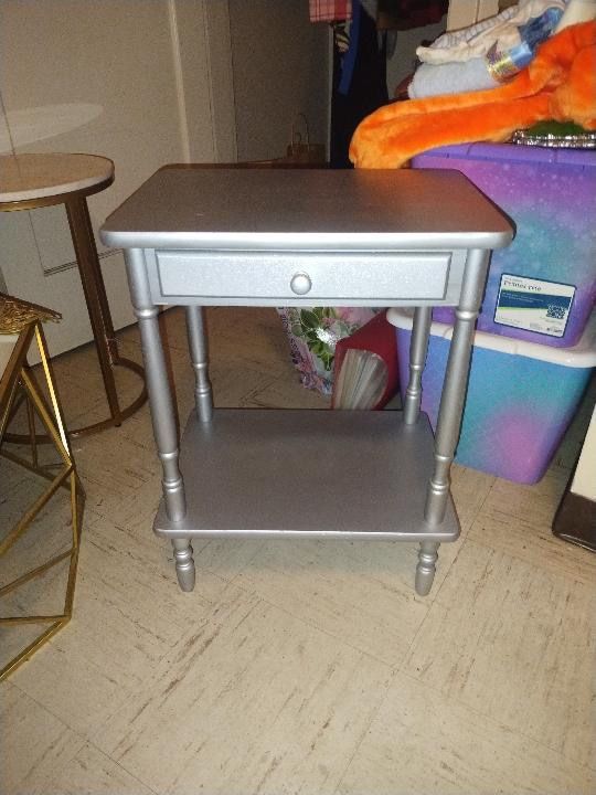 Night stand