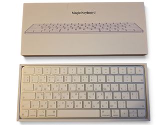 Genuine Apple Magic Keyboard US &Russian Layouts
