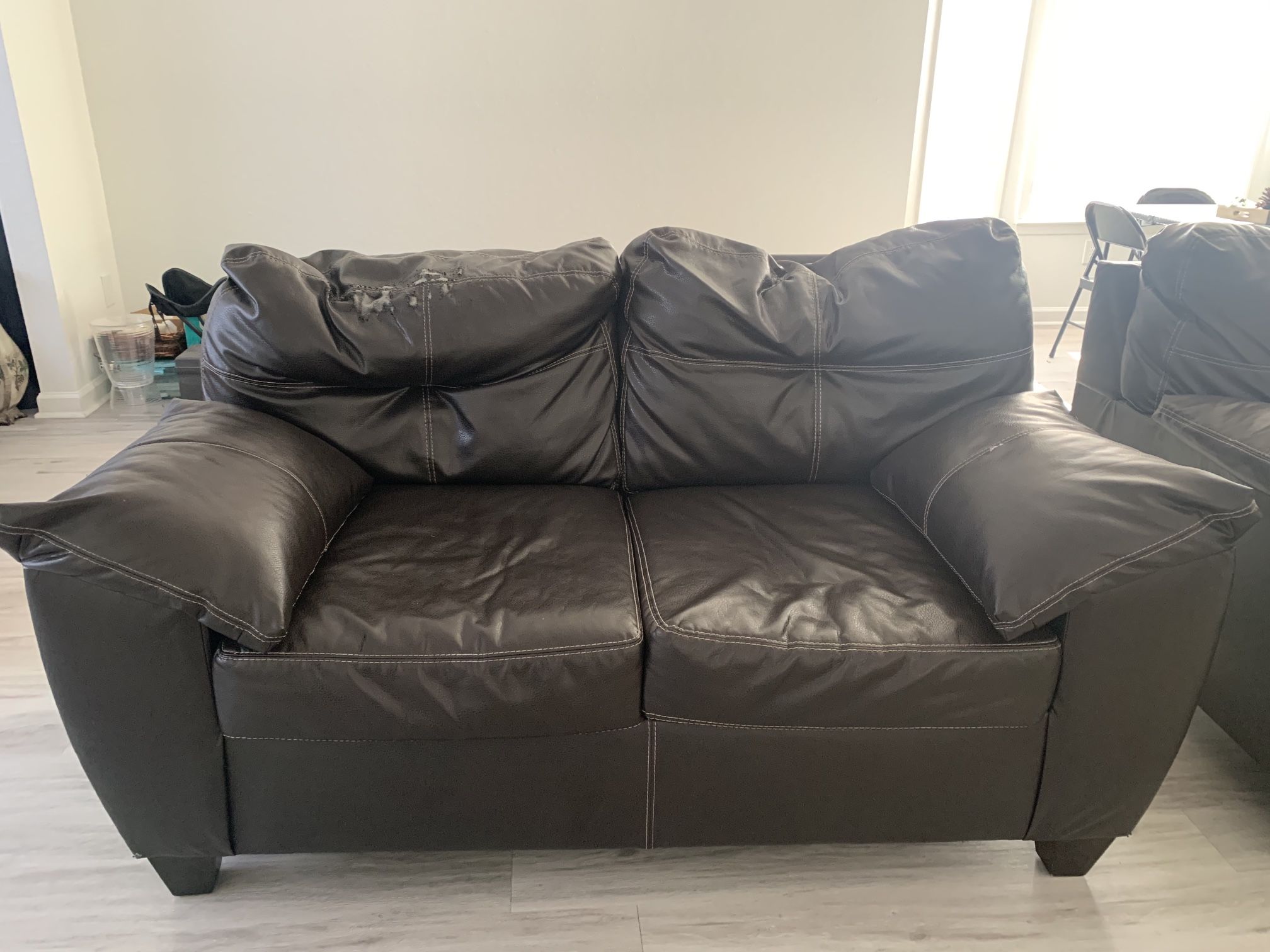 Used Leather Sofa Set.