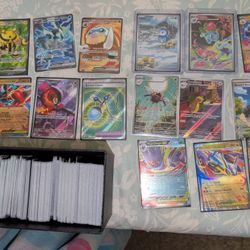 Pokemon Cards ((SOLD AS A BUNDLE))