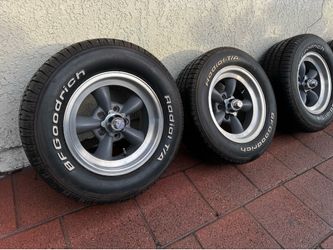 Chevy Chevel 15” inch wheels and good condition, tires are in excellent condition . For Chevys impalas Camaros caminos Chevy Chevelle