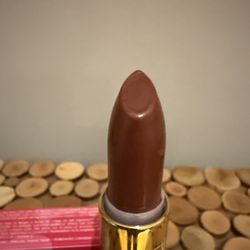NIB Mary Kay Signature Creme Lipstick (Sagewood) .13 Oz. #2706