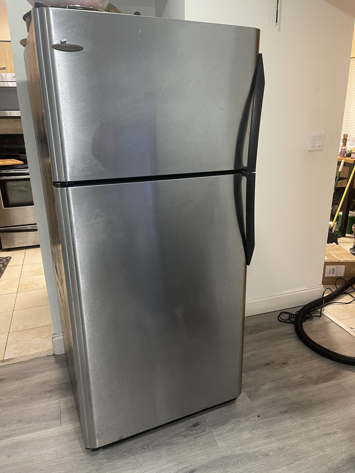 30’ Frigidaire