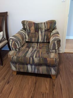 Chair (free)