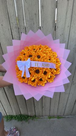 RIBBON BOUQUETS