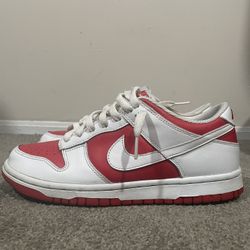 Nike Dunk Low Championship Red