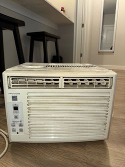 Window AC unit