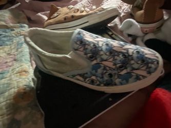 Girl shoes