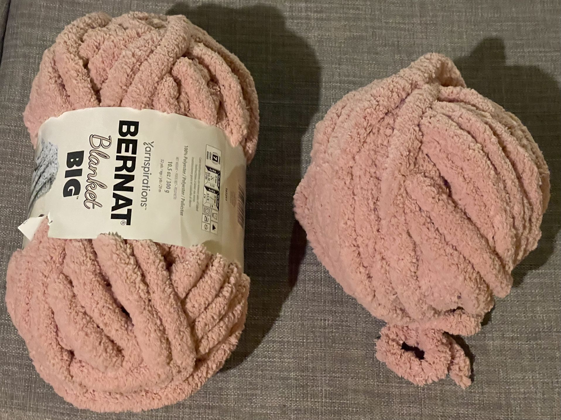 3 1/2 Skeins Bernat Big Blanket Yarn