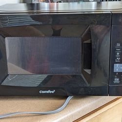 Comfee Microwave Oven for Sale in Seattle, WA - OfferUp
