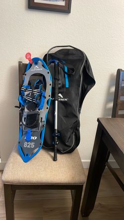 Unused Snowshoe Kit (Shoes and Trek Poles)