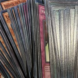 Lot Of Yugioh Cards (read Description)