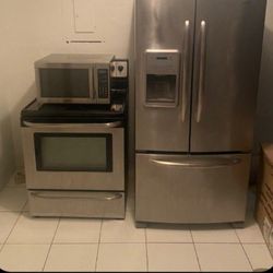 Stove, Microwave,and Refrigerator 