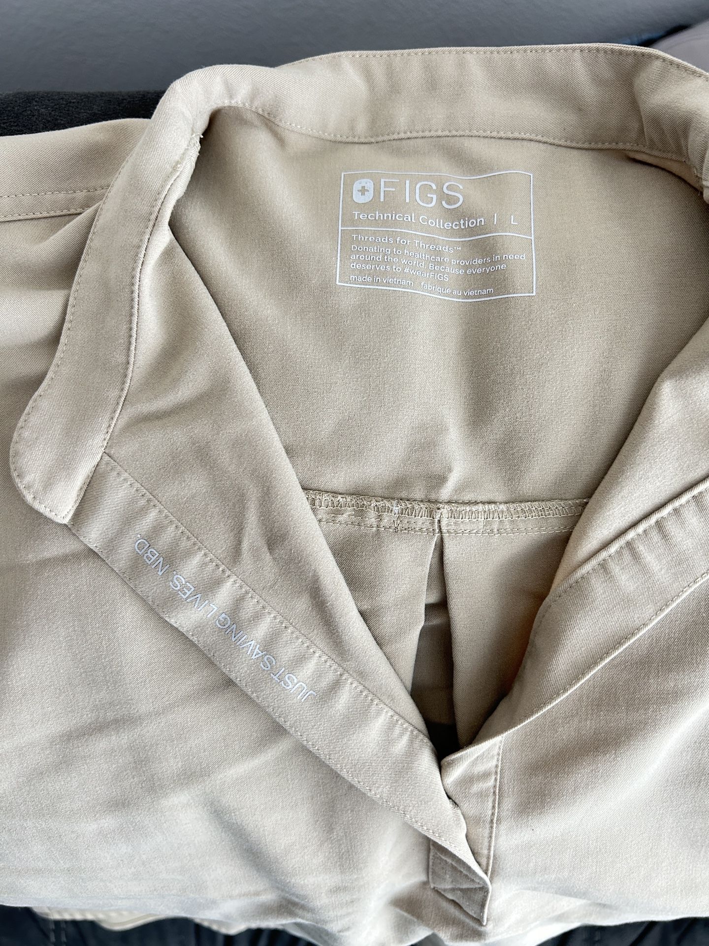 Figs Scrubs Rafaela Top Size large