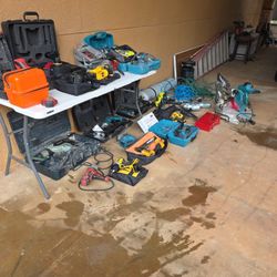 TOOLS, TOOLS N MORE TOOLS!!!!