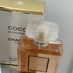 Coco Chanel Parfum (NEW)
