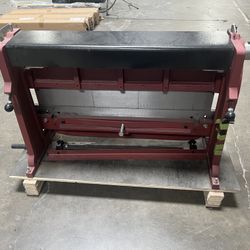 LA WAREHOUSE MOVING SALE - CENTRAL MACHINERY 30” SHEAR, PRESS BRAKE & SLIP ROLL