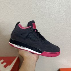 Jordan Denim 4s size 9Y/9M VNDS 