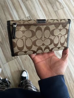 Coach Signature Canvas Bifold Wallet