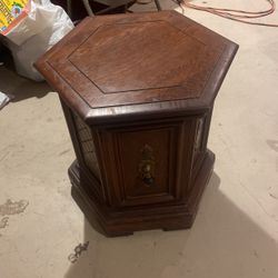 Night stand