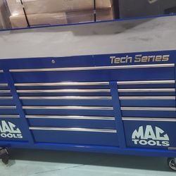 Mac Tech Series 3 Bay Tool Box With Electric Power Drawer.