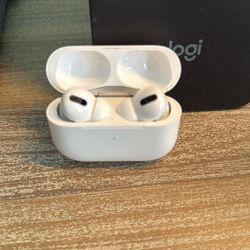 AirPods Pro Gen 1