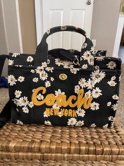 Large Coach Daisy tote bag -black