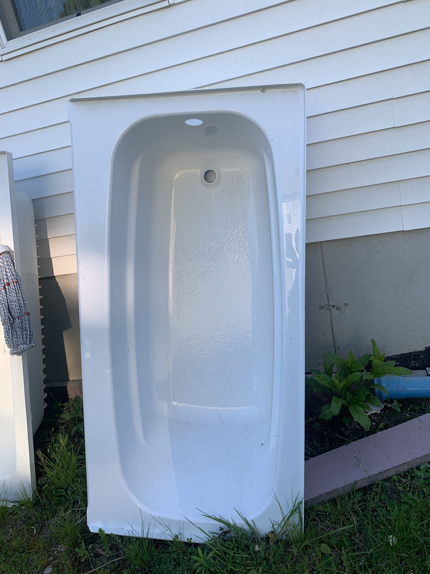 Bathroom Tubs 