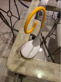 Joie - Yellow/White Banana Tree Holder Hanger