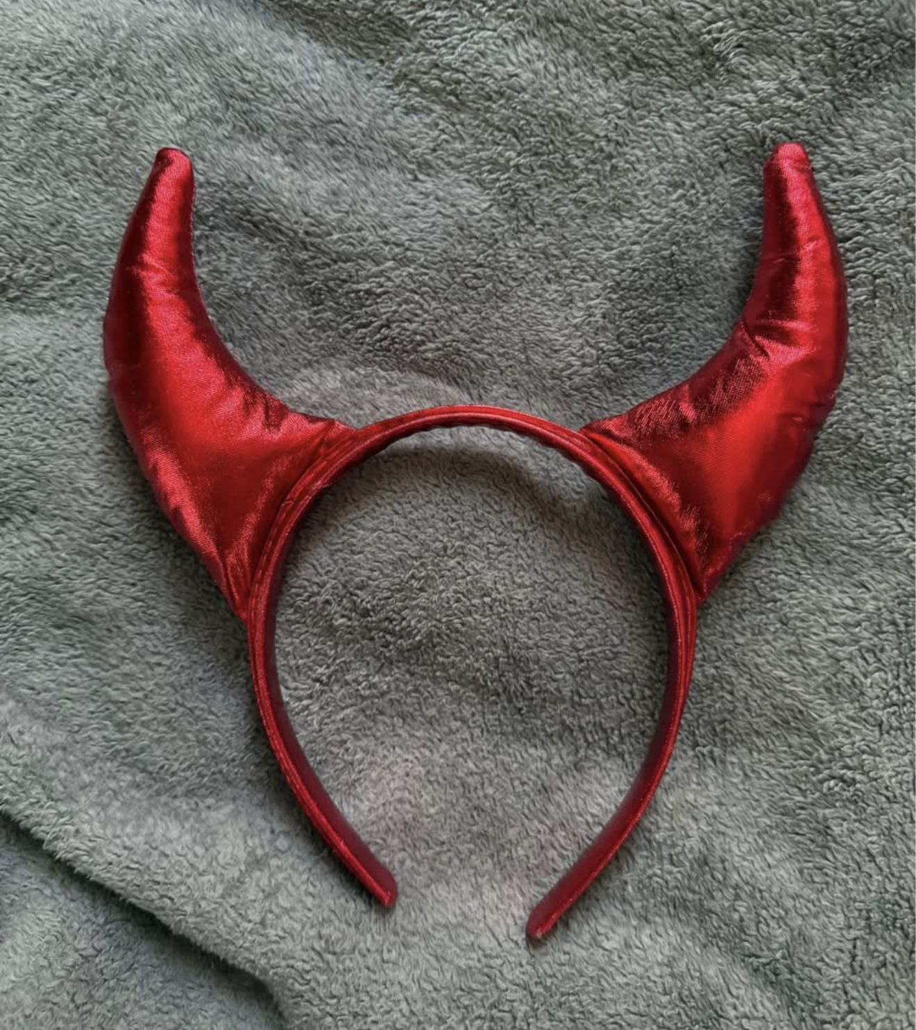 Red Devil Horn Headband – Costume / Halloween