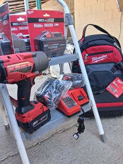 Milwaukee tools