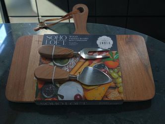 SOHO LOFT Cheese board with utensils