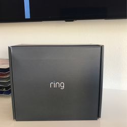 Kreiss “Windsor” solid wood dining table & 6 chairs