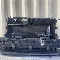 2018 - 2023 VOLKSWAGEN ATLAS RADIATOR CORE SUPPORT COOLING DUAL FAN MOTOR+ OEM