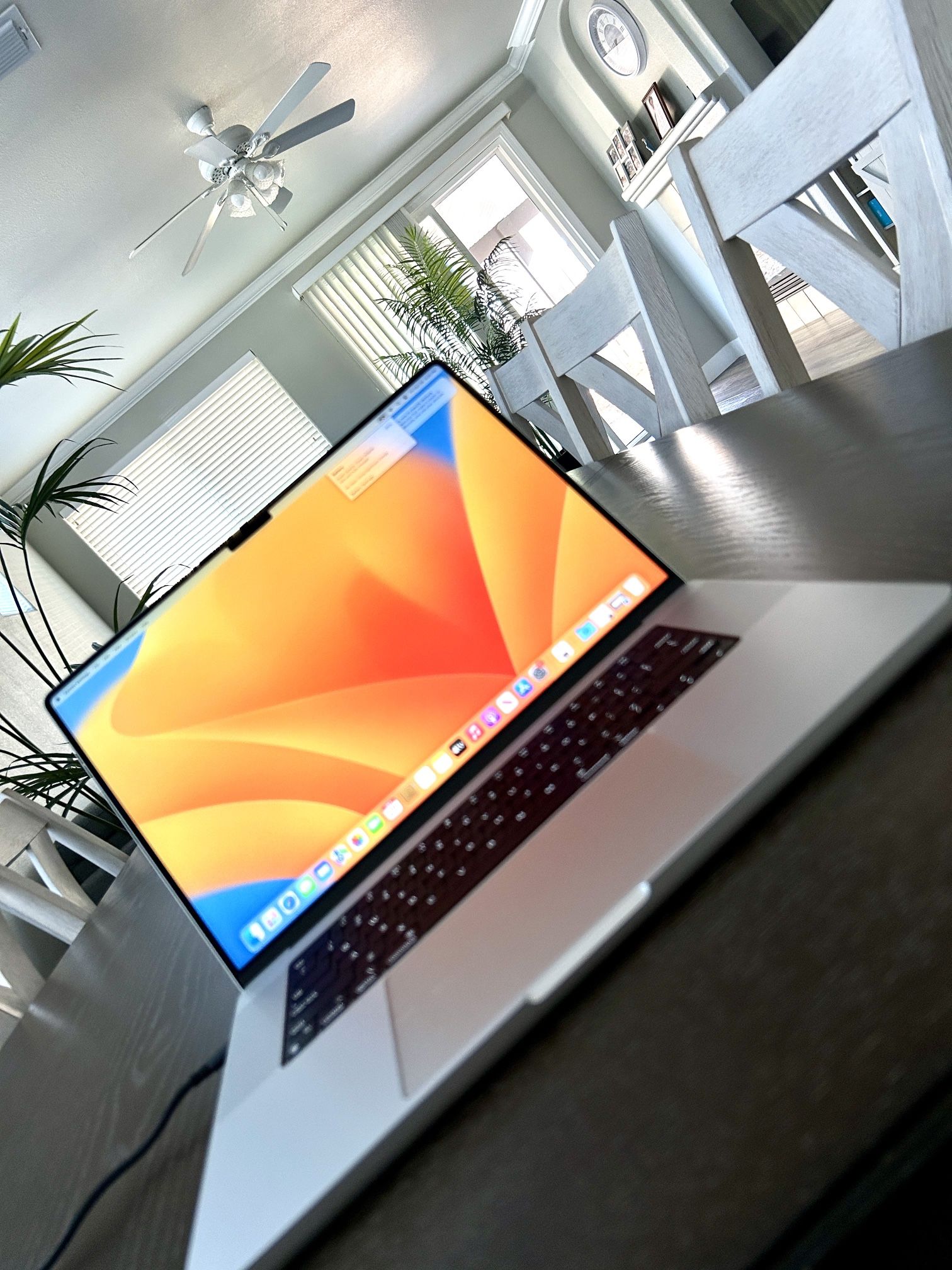 Apple MacBook Pro 14-inch M4 Pro Chip! 512Gb, 24GB Ram! New !!! Apple Warranty 7/2026!! 