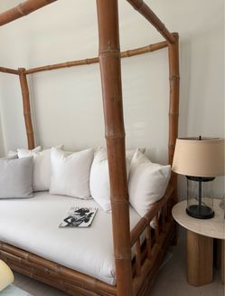 Bamboo Daybed /canopy