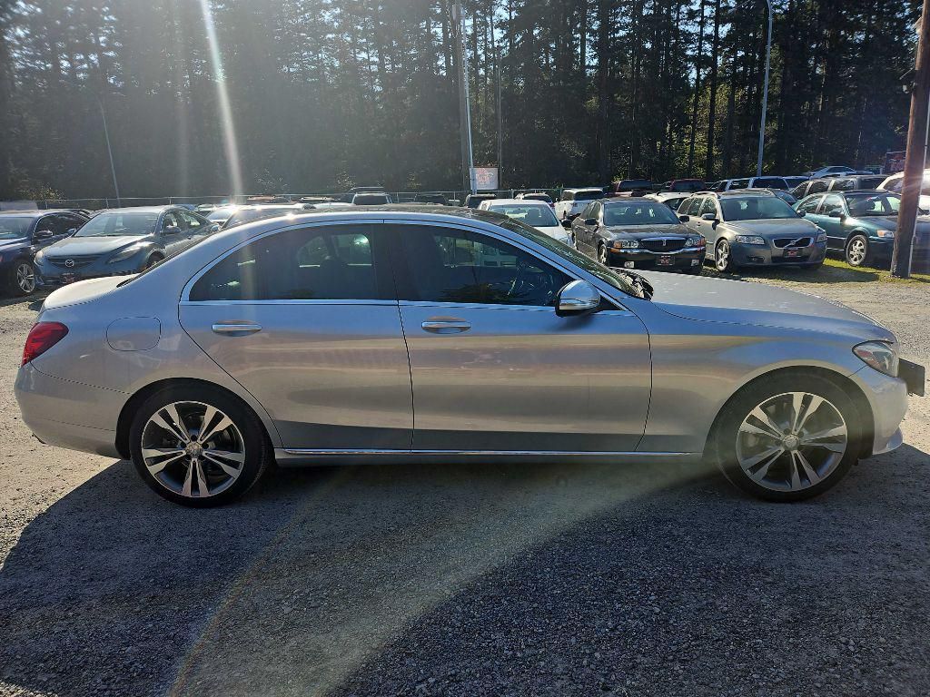 2015 Mercedes-Benz C 300