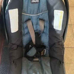 Chicco Infant Car Sear 0-2 Years 
