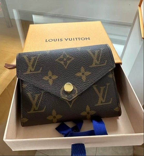 LV Victoria Tri-fold Wallet